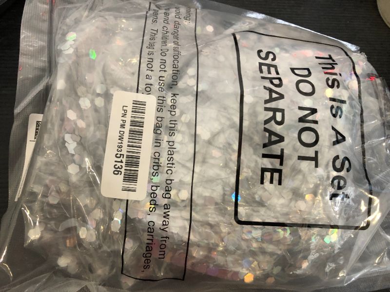 Photo 1 of Civaner 6 Pieces Inflatable Beach Ball Sequins Glitter Summer Swimming Pool Balls 24 Inches Clear Wedding Outdoor Decor Ornaments Floatable Confetti Decor for Beach Party Xmas Party Favor
