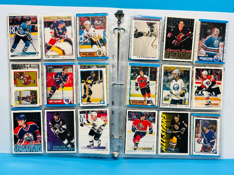 Photo 1 of 165023… final sale no returns/refunds-180 mixed hockey cards in binder 