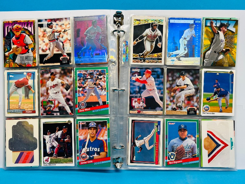 Photo 1 of 165024… final sale no returns/refunds-216 mixed baseball cards in binder 