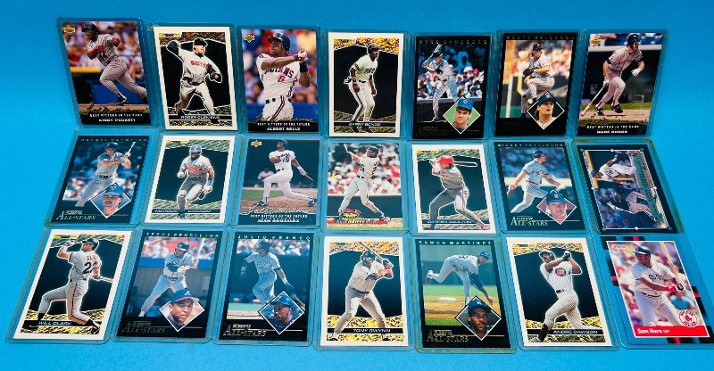 Photo 1 of 165060… mixed baseball cards in hard plastic sleeves 