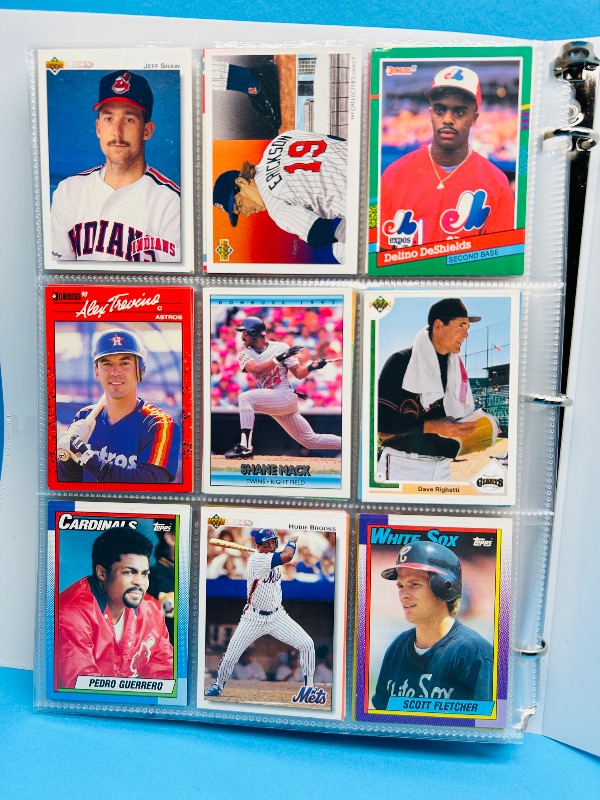 Photo 1 of 165224… final sale no returns/refunds -360 mixed baseball cards in binder