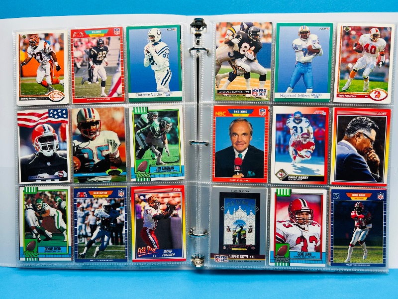 Photo 1 of 165225… final sale no returns/refunds -360 mixed football cards in binder