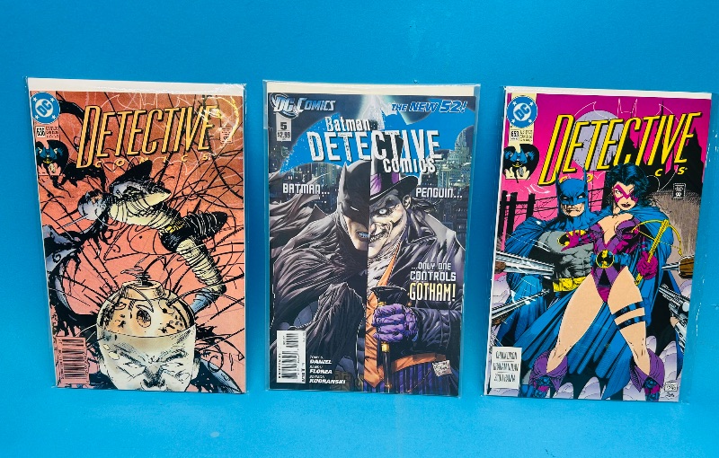Photo 1 of 165266…3 Batman  comics in plastic sleeves 