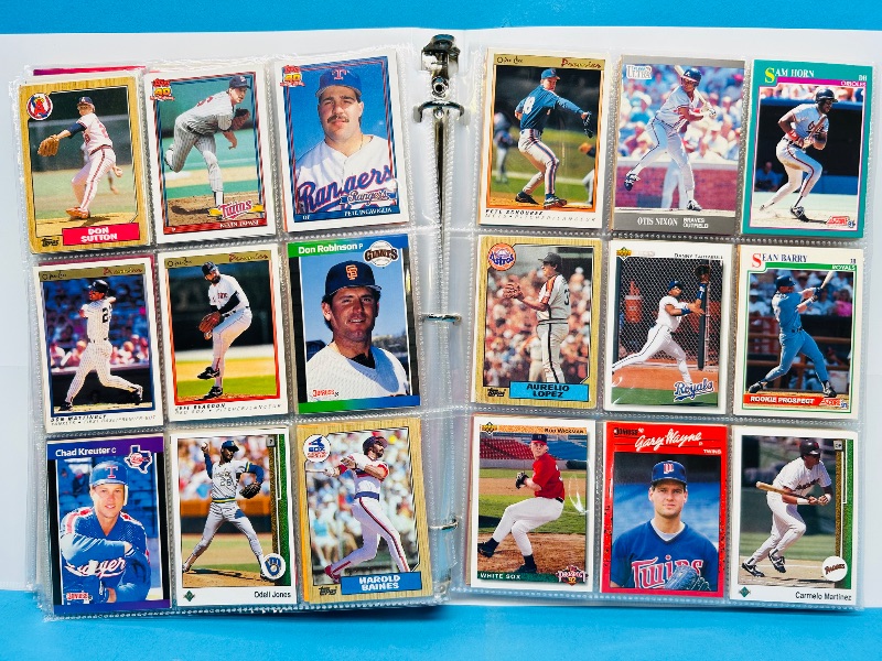 Photo 1 of 165293… final sale no returns/refunds-360 mixed baseball cards in binder