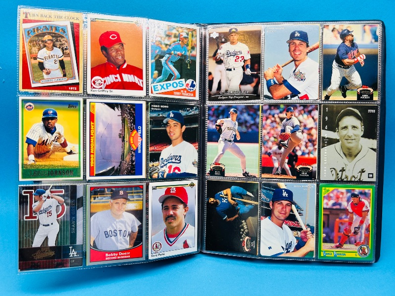 Photo 1 of 165319…final sale no returns/refunds-216 nixed baseball cards in binder 