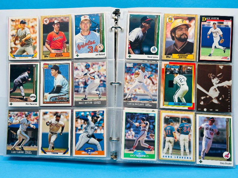 Photo 1 of 165329… final sale no returns/refunds 360 mixed baseball cards in binder 