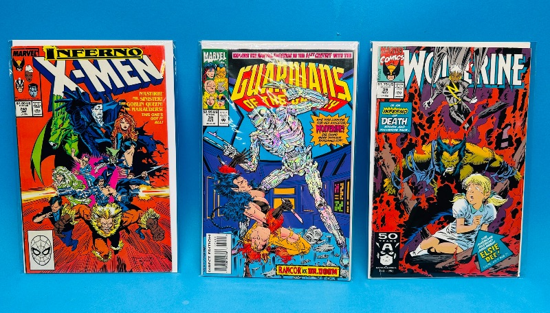 Photo 1 of 165364…3 comics in plastic sleeves 