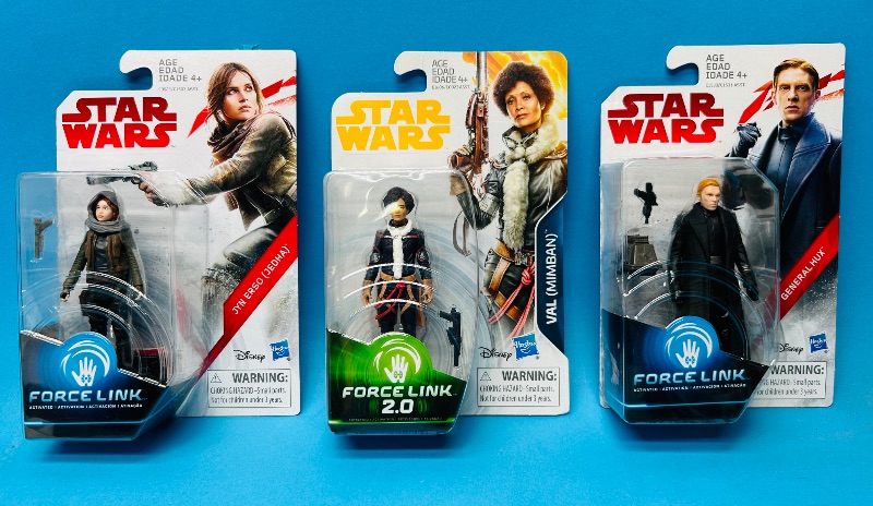 Photo 1 of 165371…3  Star Wars force link figures - one force link 2.0