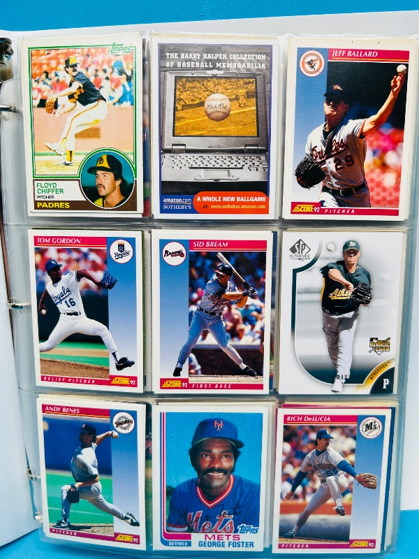 Photo 1 of 165378… final sale no returns/refunds-432 mixed baseball cards in binder 