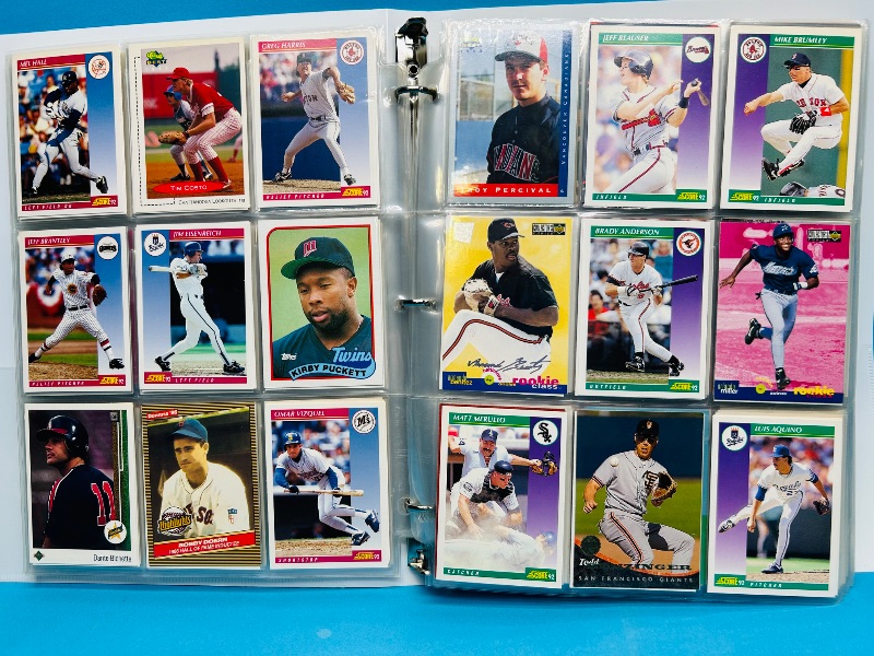 Photo 1 of 165378… final sale no returns/refunds-432 mixed baseball cards in binder 