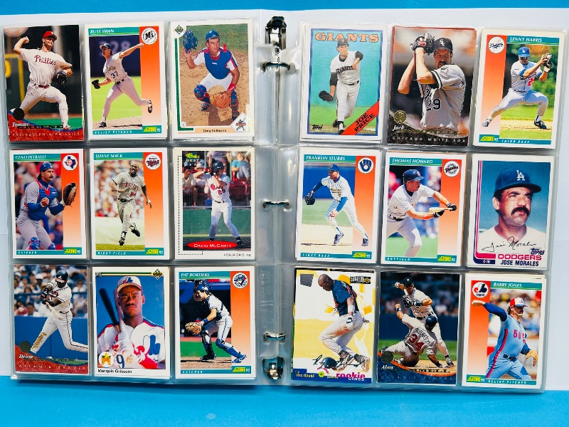 Photo 1 of 165378… final sale no returns/refunds-432 mixed baseball cards in binder 