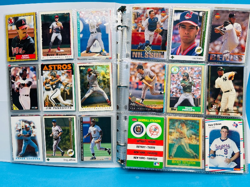 Photo 1 of 165380…  final sale no returns/refunds-342 mixed baseball cards in binder 