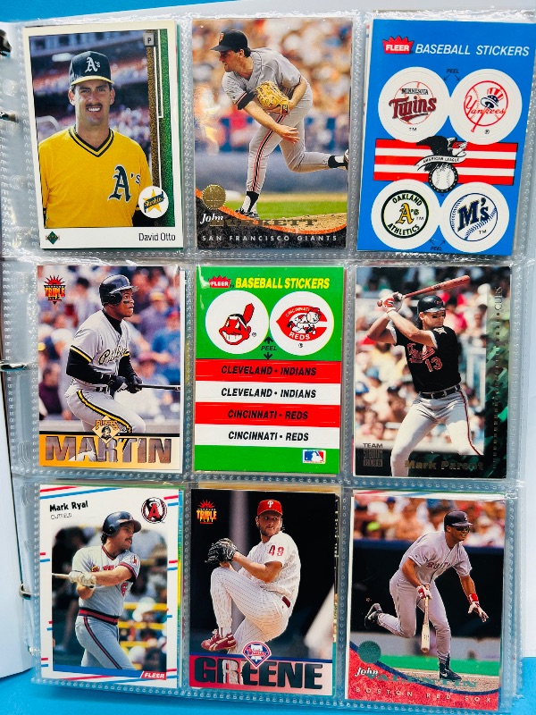 Photo 1 of 165380…  final sale no returns/refunds-342 mixed baseball cards in binder 