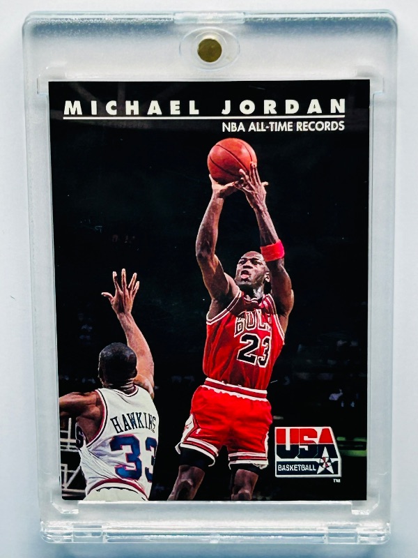 Photo 1 of 165408…Michael Jordan card 45 in hard plastic case 