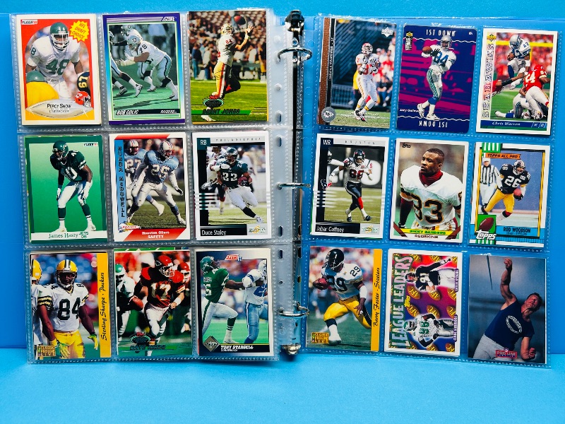 Photo 1 of 165433…final sale no returns/refunds-270 mixed football cards in binder 