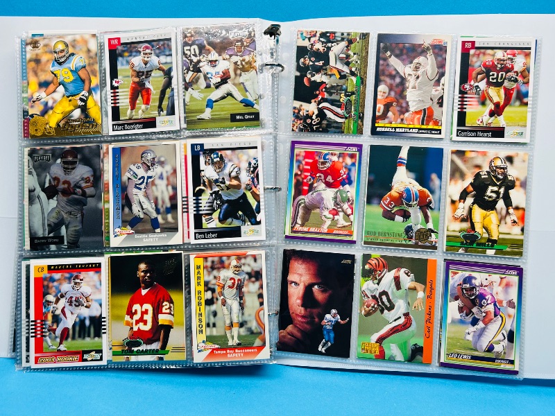 Photo 1 of 165434… final sale no returns/refunds-270 mixed football cards in binder 