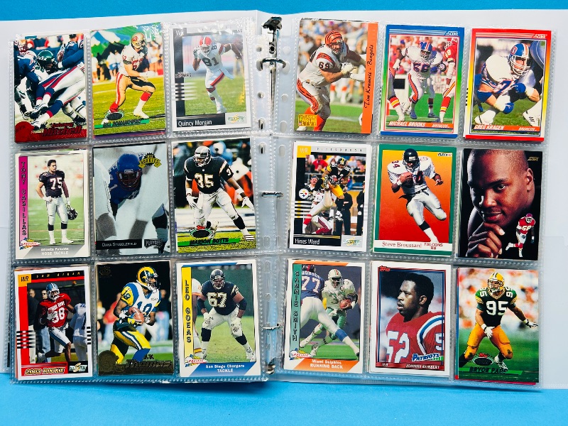Photo 1 of 165434… final sale no returns/refunds-270 mixed football cards in binder 