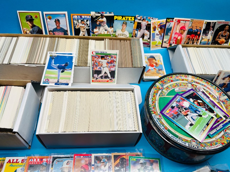 Photo 1 of 165442…final sale no returns/refunds- thousands of mixed sports cards 
