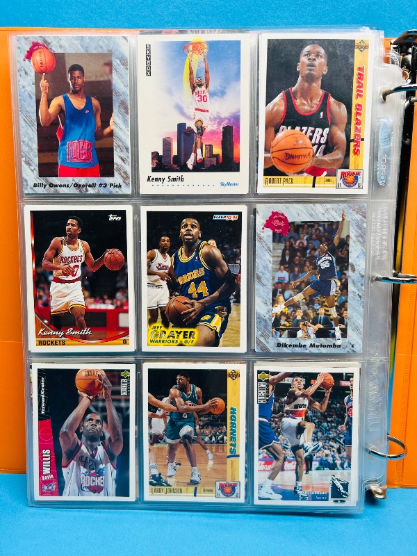 Photo 1 of 165446… final sale no returns/refunds- 270 mixed basketball cards in binder