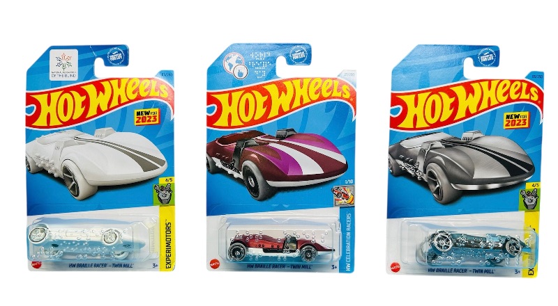 Photo 1 of 165462…3 hot wheels die cast cars 