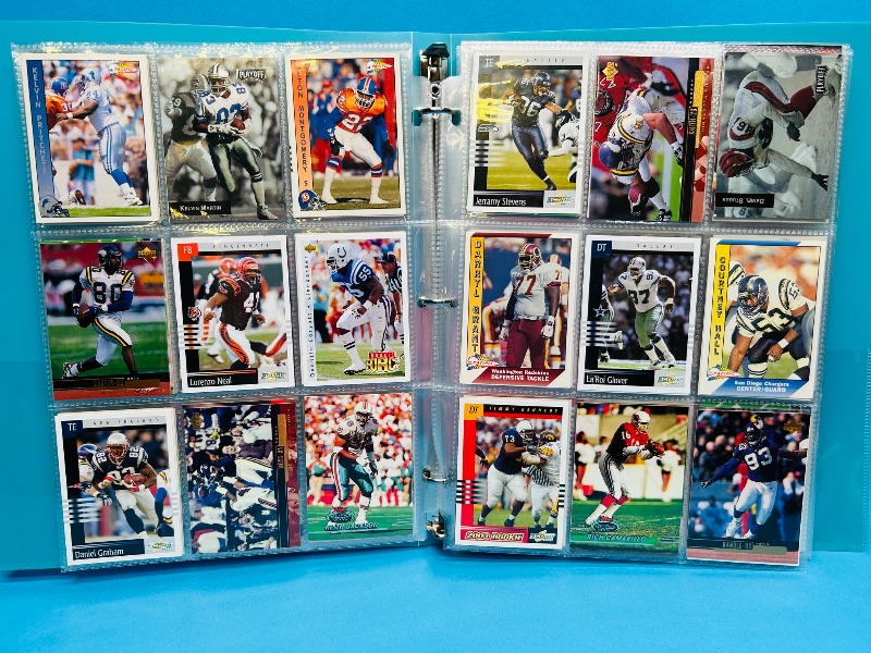Photo 1 of 165489… final sale no returns/refunds- 252 mixed football cards in binder 