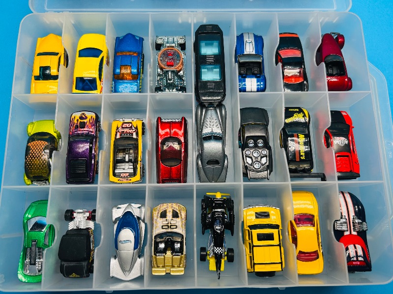 Photo 1 of 165545…48 die cast cars in two sided case