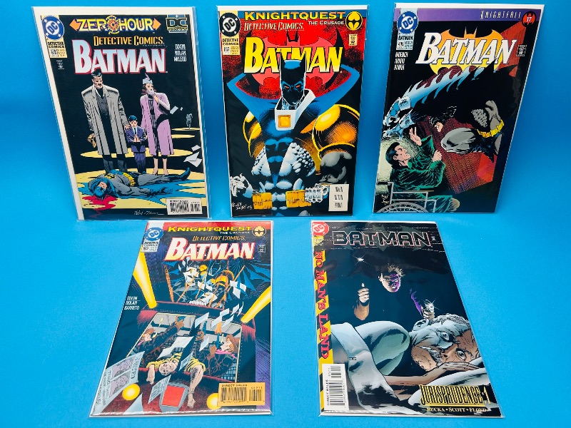 Photo 1 of 165572…5 Batman comics in plastic sleeves 