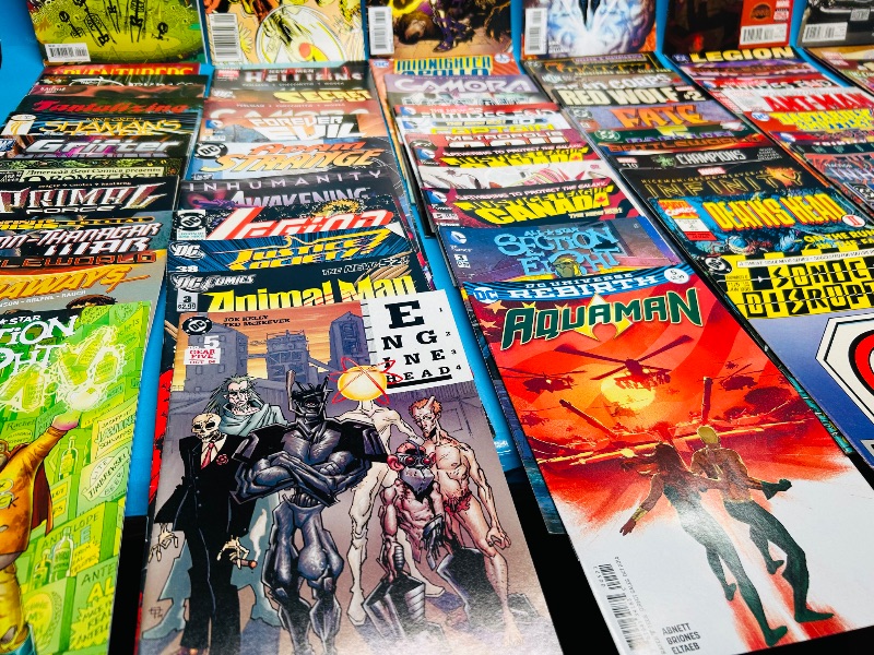 Photo 1 of 165684…final sale no return/refund-70 unsleeved  comics 