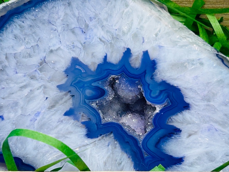 Photo 1 of 165771…5” agate base rock in wooden box