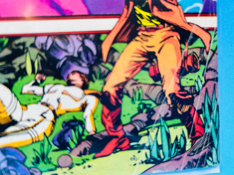 Photo 1 of 165800… vintage Star Wars comic 49 in plastic sleeve - wear from age