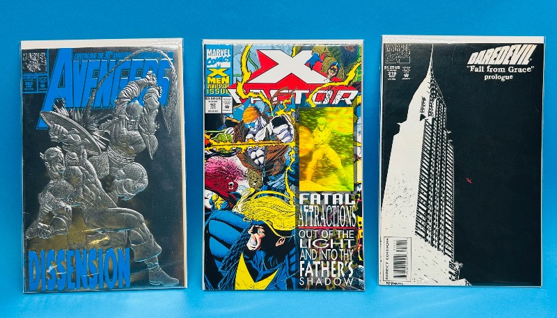 Photo 1 of 165840…3 specialty covers comics in plastic sleeves 