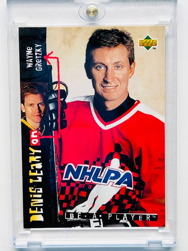 Photo 1 of 165849…  Wayne Gretzky card R147 in hard plastic case 