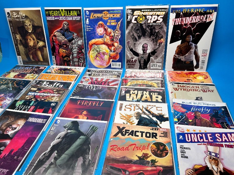 Photo 1 of 165957… final sale no return or refund-30 misc comics in plastic sleeves 