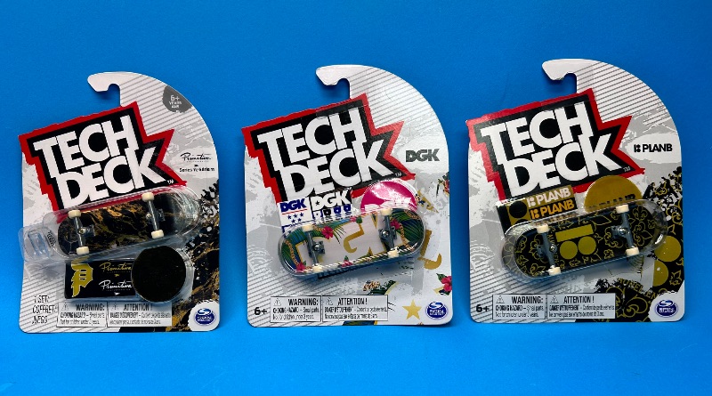 Photo 1 of 165959…3 Tech Deck finger boards 