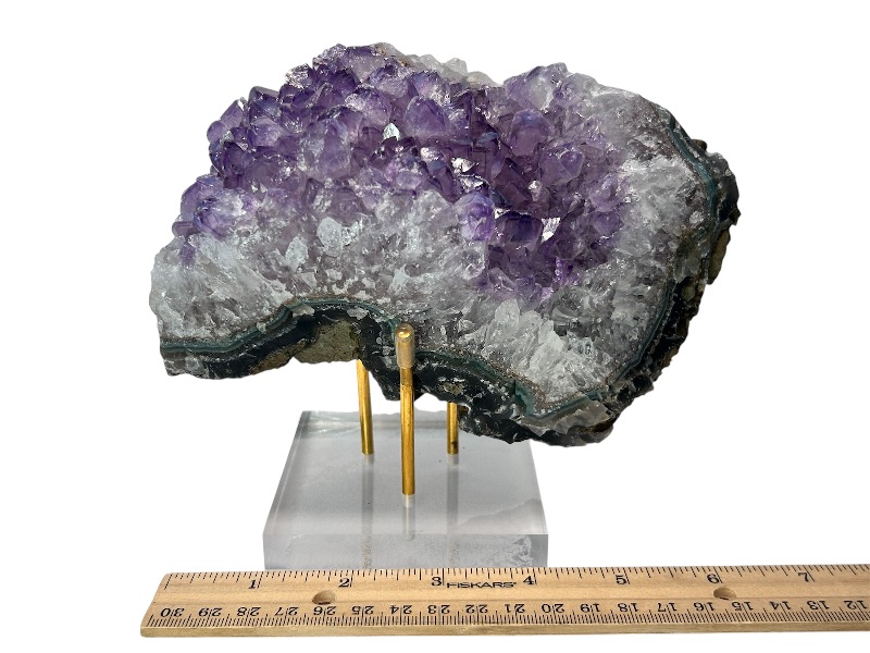 Photo 1 of 165970…large 7” amethyst crystal rock on stand