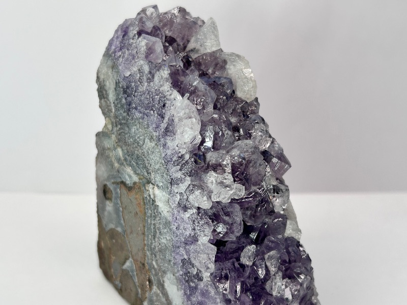 Photo 1 of 165971…5” amethyst crystal rock