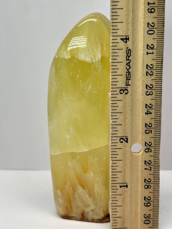 Photo 1 of 165976…4.5” lemon calcite tower