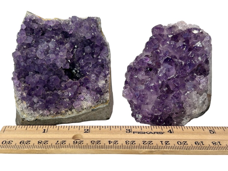 Photo 1 of 165980… 2 small amethyst crystal rocks