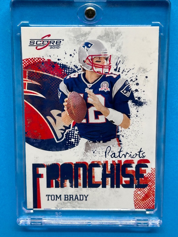 Photo 1 of 166045…Tom Brady Franchise card 17 in hard plastic case