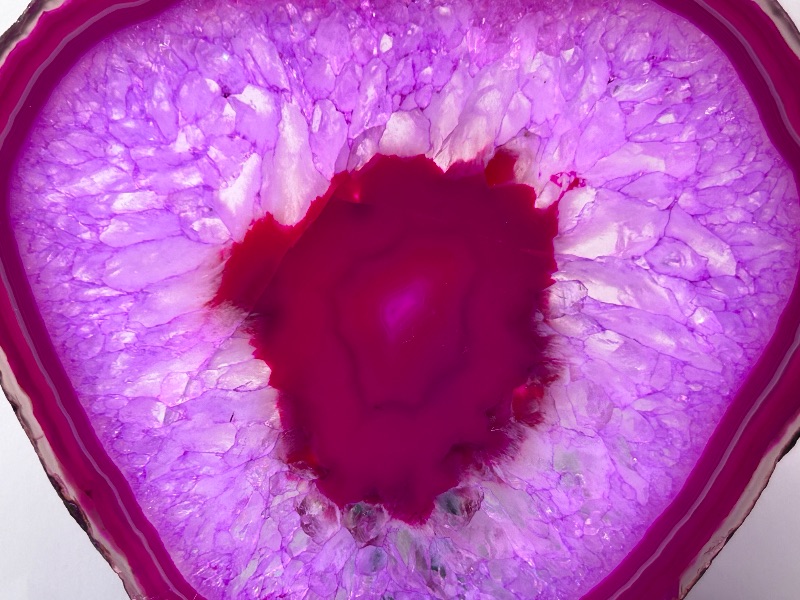 Photo 1 of 166060… large 6” agate slice with stand