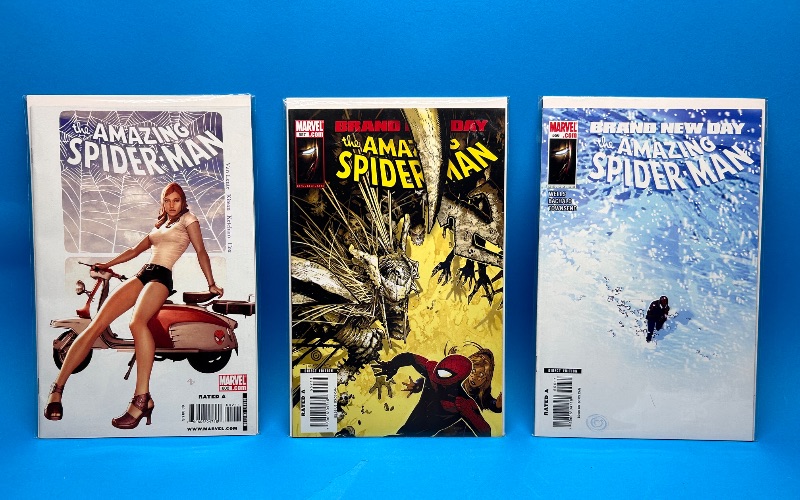 Photo 1 of 166064… 3 Spider-Man comics in plastic sleeves 