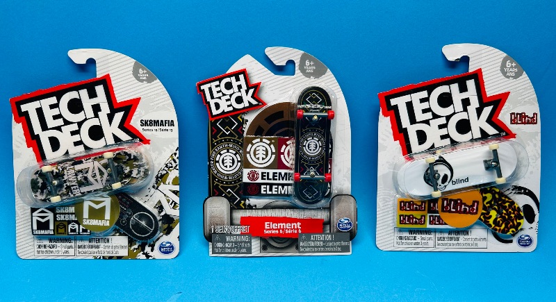 Photo 1 of 166207…3 Tech Deck fingerboards 