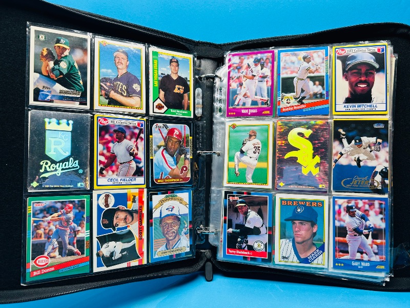 Photo 1 of 166212… final sale 270 mixed baseball cards no return/refund- cards in binder
