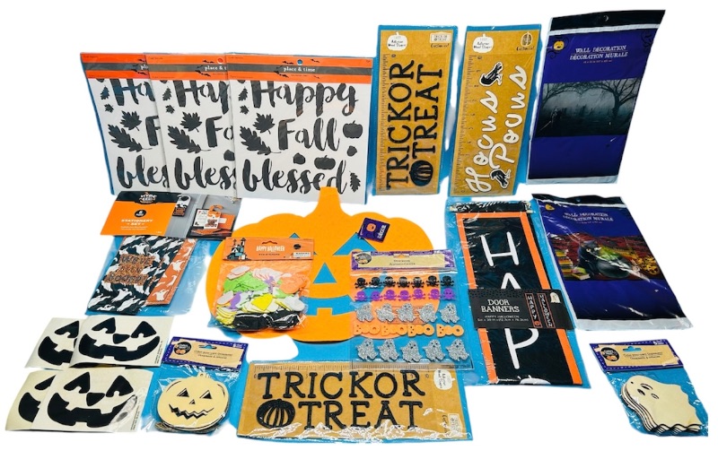 Photo 1 of 166957…Halloween and fall decorations 