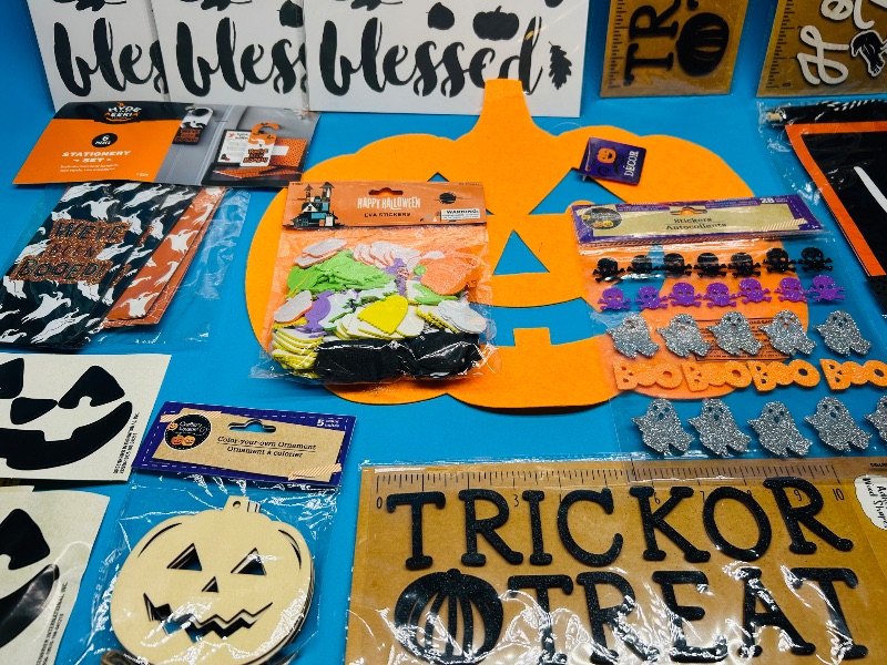 Photo 1 of 166957…Halloween and fall decorations