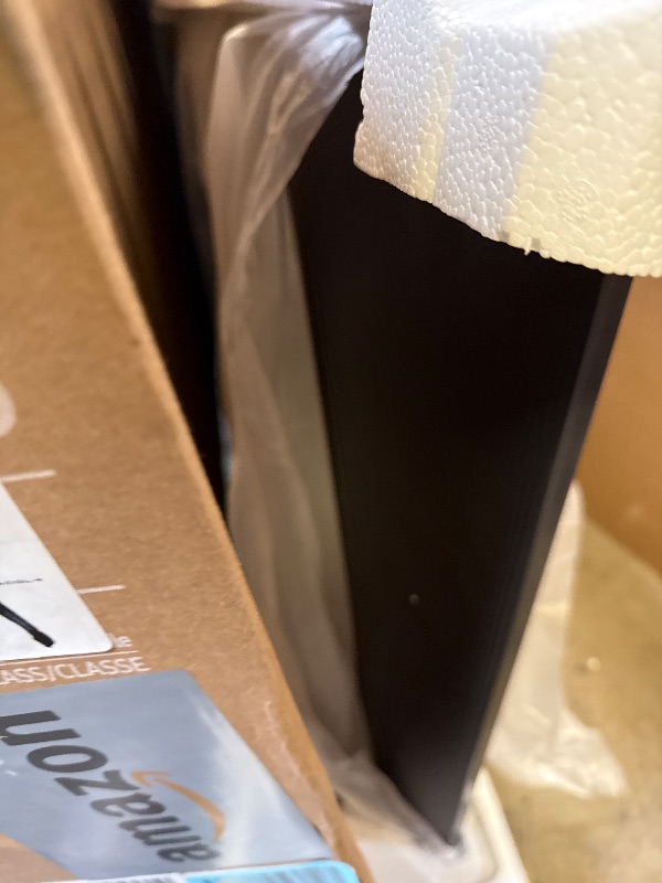 Photo 1 of SAMSUNG 70-Inch Class Crystal UHD 4K DU7200 Series HDR Smart TV w/Object Tracking Sound Lite, PurColor, Motion Xcelerator, Mega Contrast, Q-Symphony (UN70DU7200, 2024 Model)