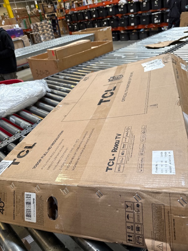 Photo 1 of 
TCL 40-Inch