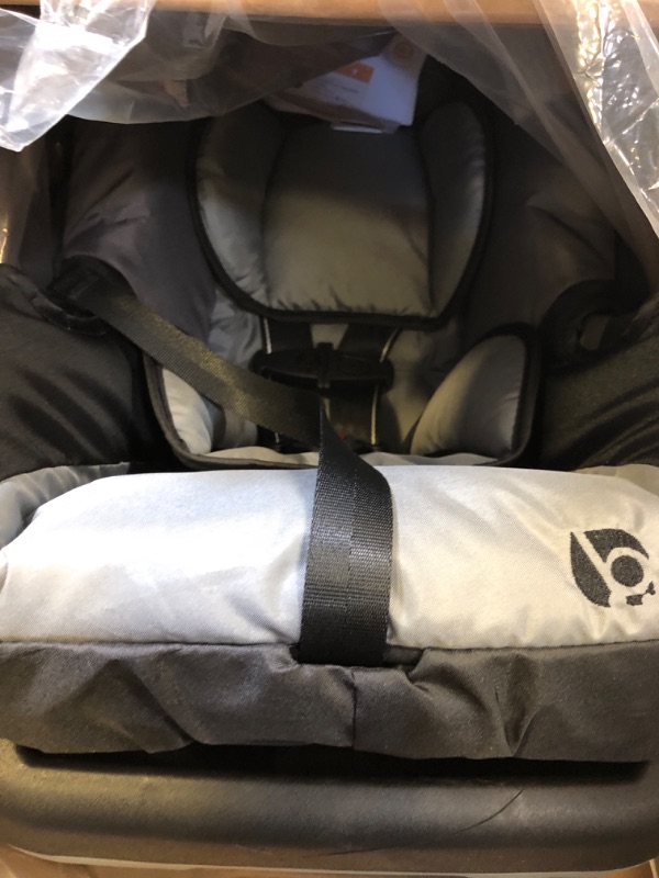 Photo 1 of Baby Trend EZ-Lift Plus Infant Car Seat, Dash Black