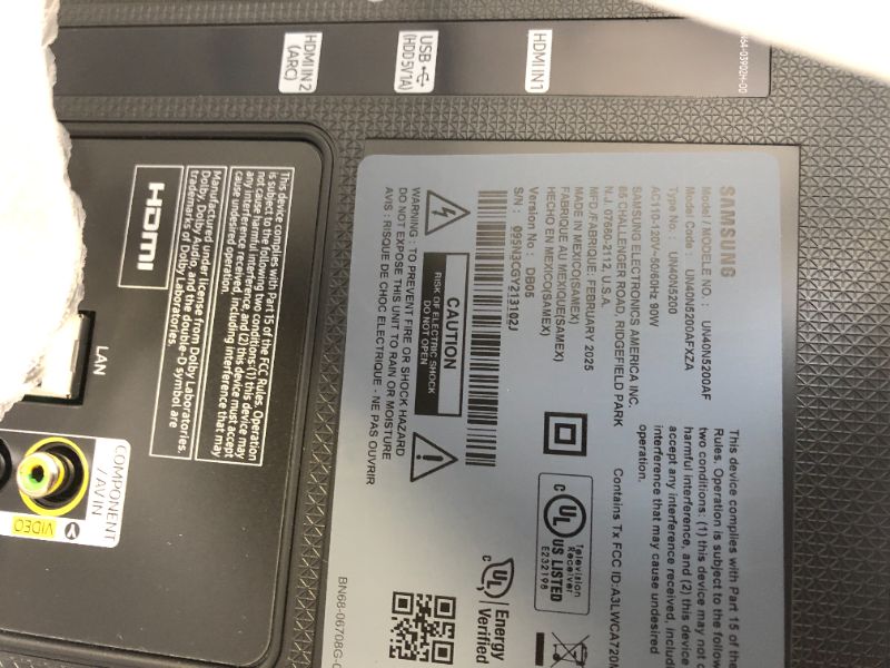 Photo 1 of SAMSUNG 40-inch Class LED Smart FHD TV 1080P (UN40N5200AFXZA, 2019 Model), Black