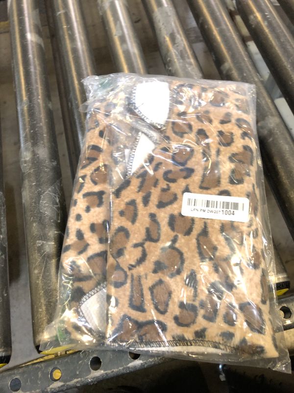 Photo 1 of MACEVIA Leopard Rug Cheetah Print Rugs Western Decor for Living Room Bedroom Faux Animal Area Carpet Non-Slip 43.3" L x 29.5" W(3.6ft x 2.4ft)
